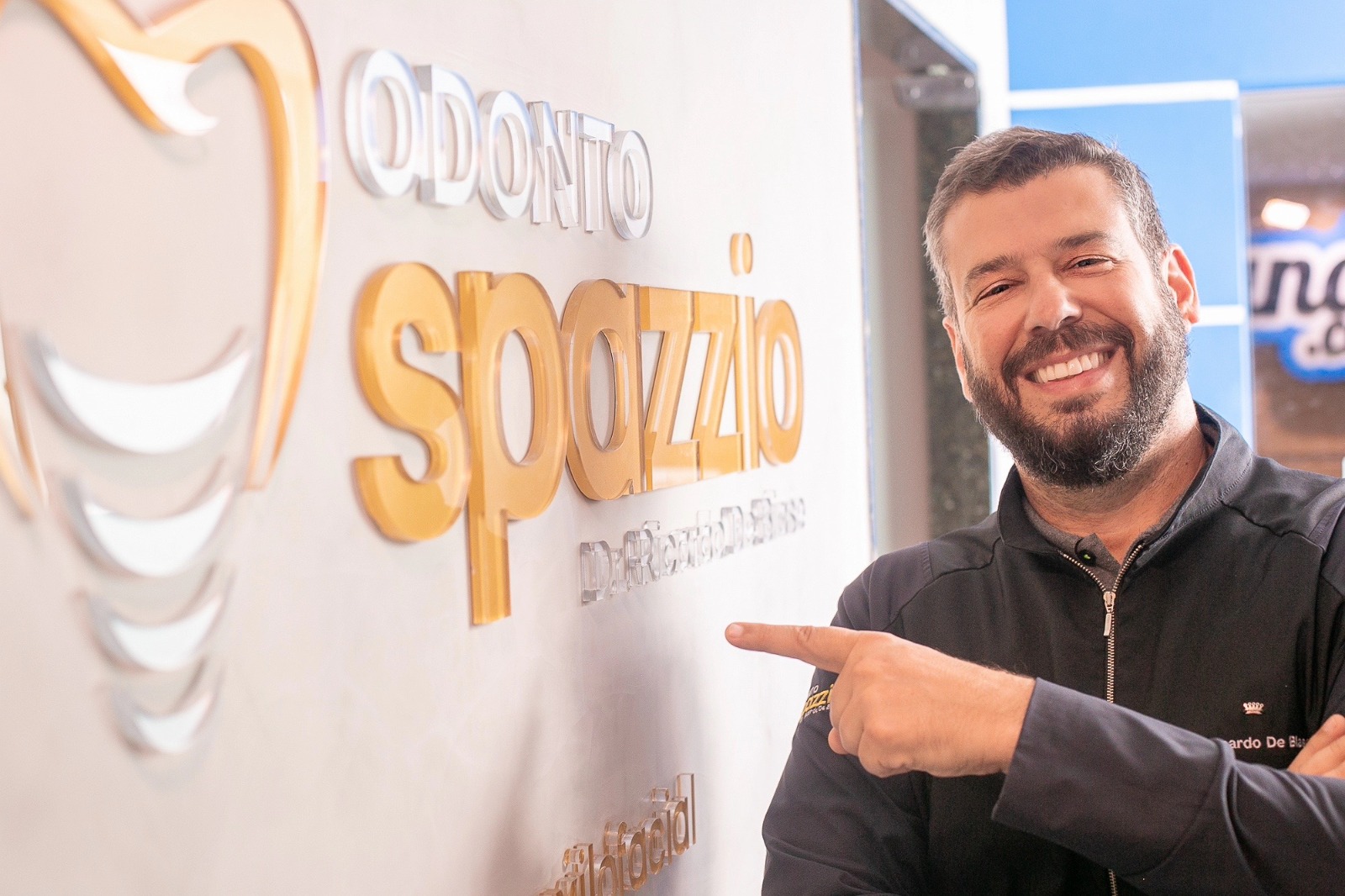 Odonto Spazzio — fachada da clínica em Recife